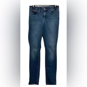 Athleta Sculptek women’s 4 medium wash stretchy distressed denim blue jeans